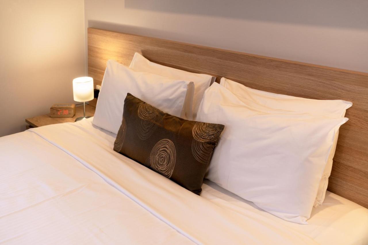 Boathouse Resort Studios And Suites Blairgowrie Buitenkant foto