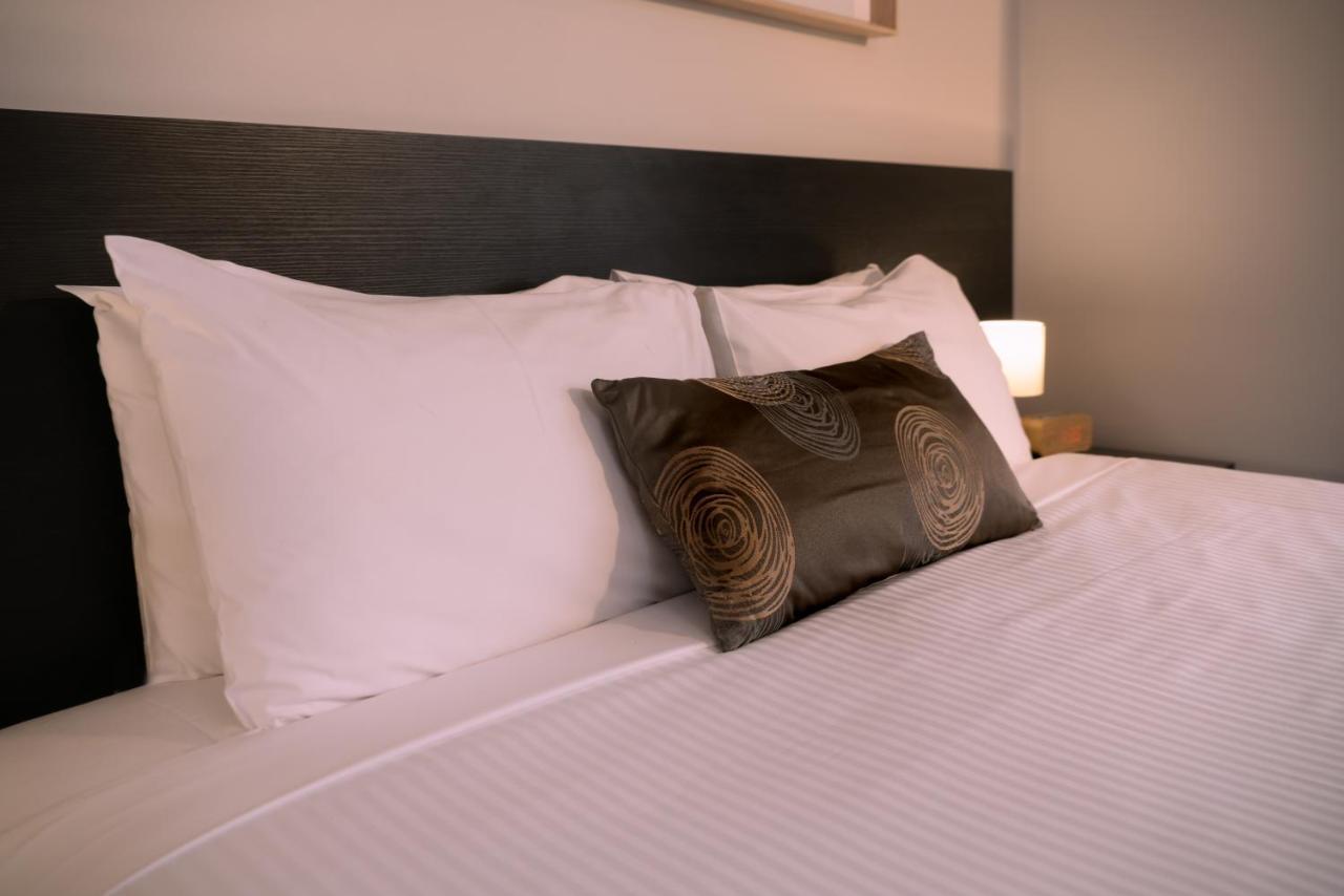 Boathouse Resort Studios And Suites Blairgowrie Buitenkant foto