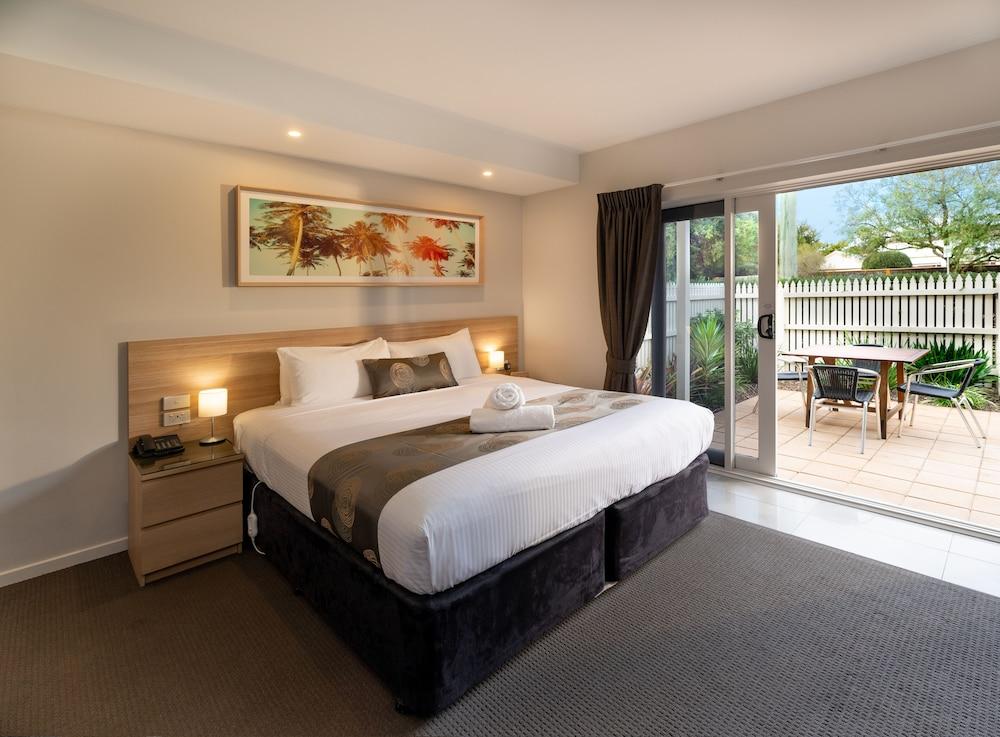 Boathouse Resort Studios And Suites Blairgowrie Buitenkant foto