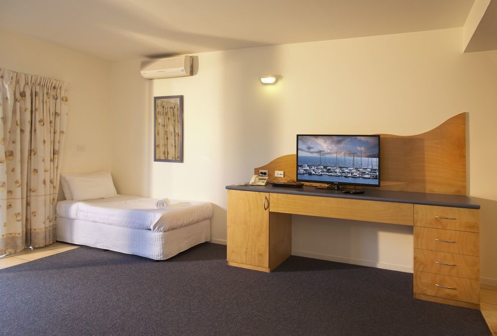 Boathouse Resort Studios And Suites Blairgowrie Buitenkant foto