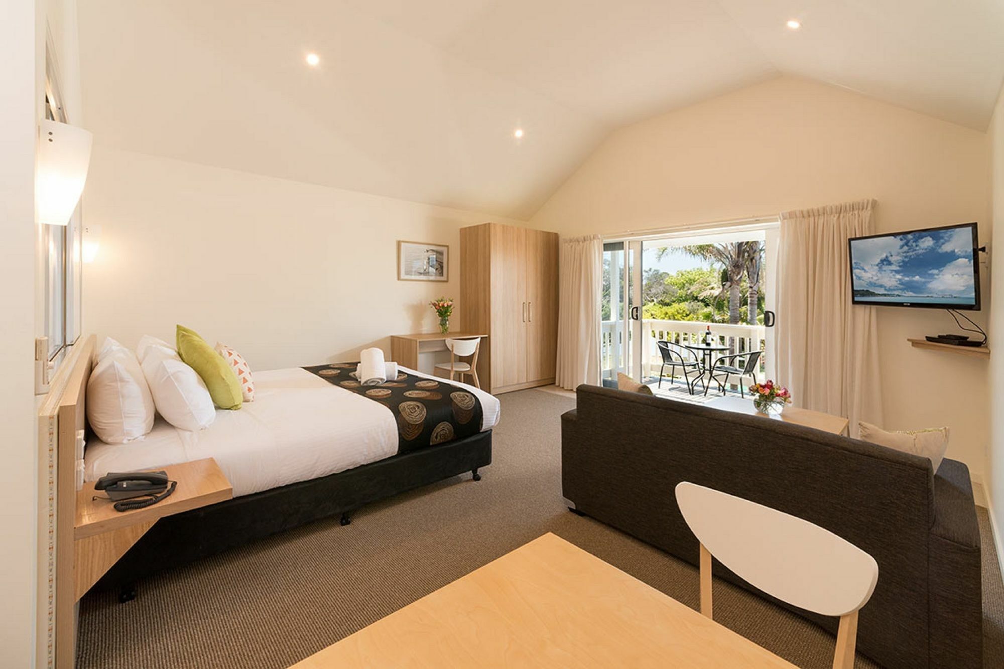 Boathouse Resort Studios And Suites Blairgowrie Buitenkant foto