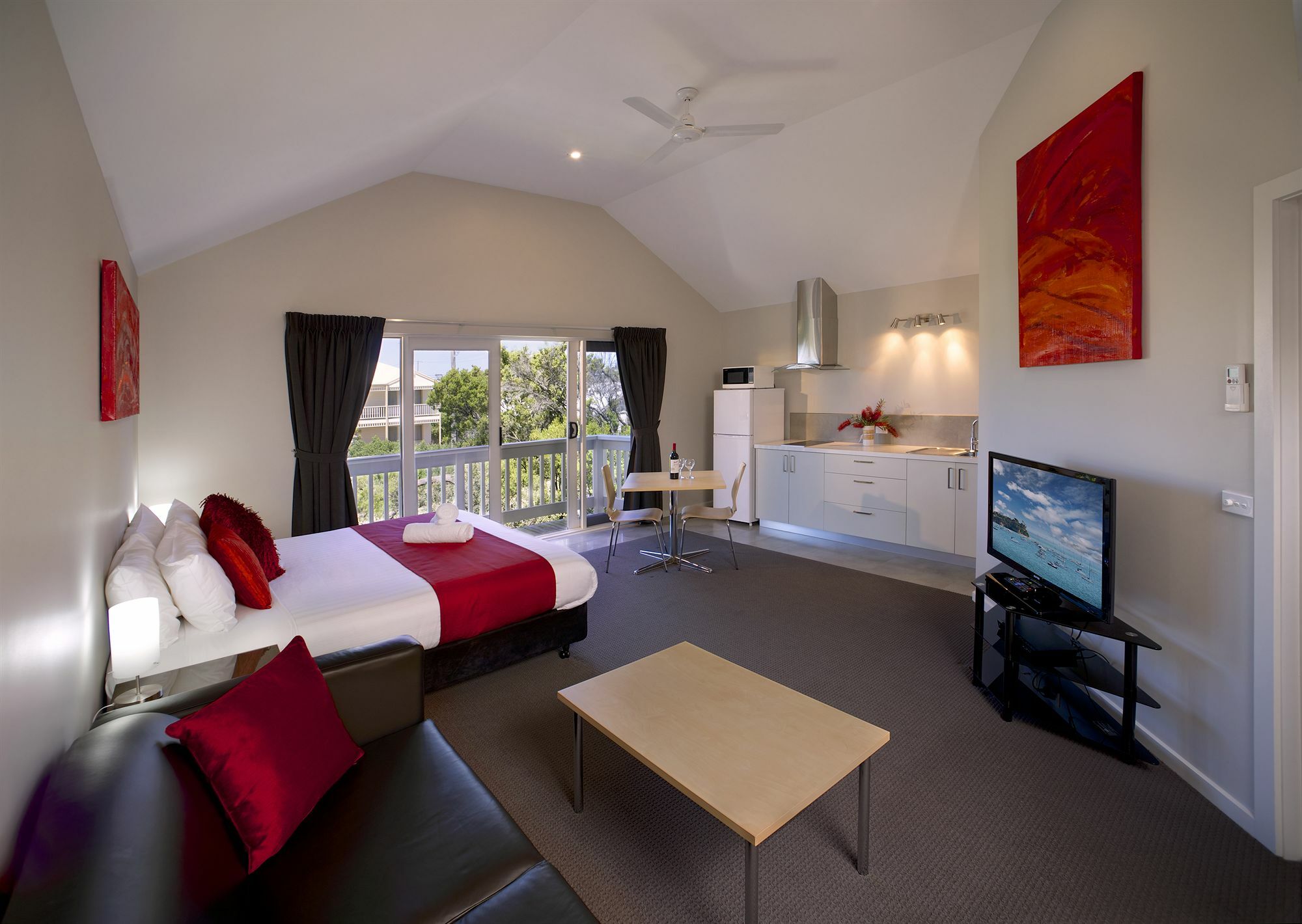 Boathouse Resort Studios And Suites Blairgowrie Buitenkant foto